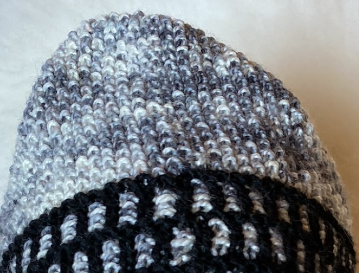 seed stitch in variegated yarn